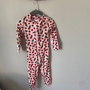 Hanna Andersson Kids Footie in Pink and Red 18-24 months EUC
